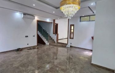 ABIDJAN COCODY : Villa triplex à vendre