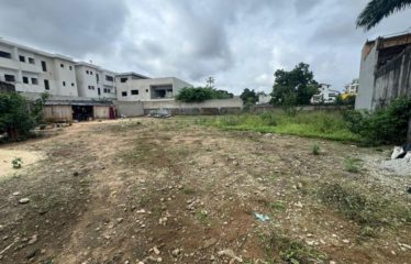 ABIDJAN COCODY : Terrain 1096 m2 à vendre