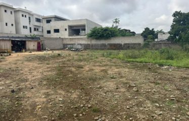 ABIDJAN COCODY : Terrain 1096 m2 à vendre