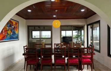 GRAND-BASSAM : Senena Terrasse Penthouse – Location meublée