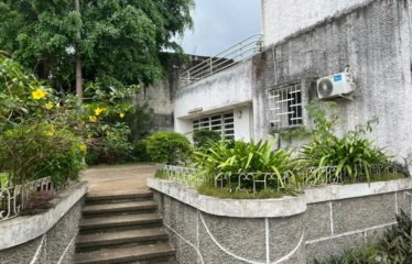 ABIDJAN COCODY : Villa duplex à vendre 6 pièces
