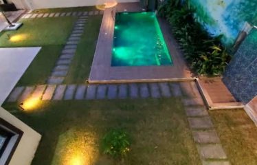 ABIDJAN ANGRÉ : Maison duplex 8 pièces à vendre