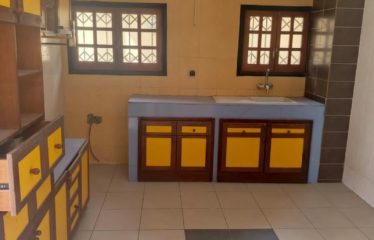 ABIDJAN COCODY : Villa duplex 8 pièces à vendre