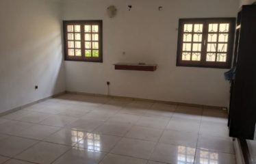 ABIDJAN COCODY : Villa duplex 8 pièces à vendre