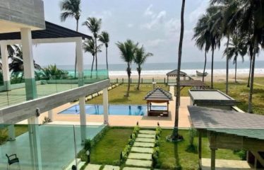 ASSINIE : Vente somptueuse villa duplex 11 pièces