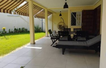 ABIDJAN COCODY : Location villa basse avec dépendance