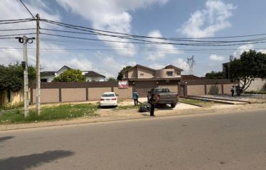 ABIDJAN COCODY: 6-room duplex villa for rent