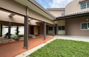 ABIDJAN COCODY: 6-room duplex villa for rent