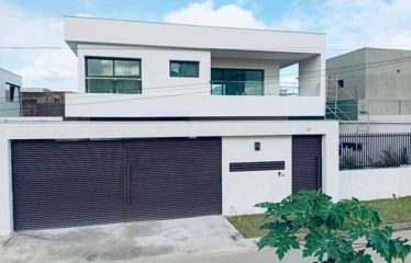 ABIDJAN COCODY : Vente villa 7 pièces avec piscine