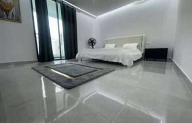 ABIDJAN COCODY : Location villa T5 meublée avec piscine