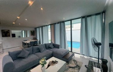 ABIDJAN COCODY : Location villa T5 meublée avec piscine