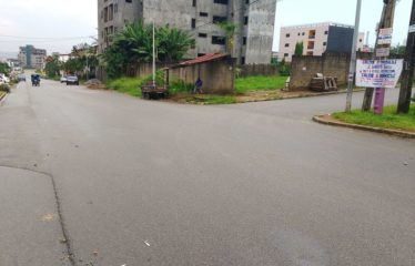 ABIDJAN COCODY : Terrain 1000 m2 à vendre – Riviera Abatta Résidentielle