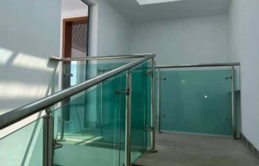 ABIDJAN COCODY : Vente villa triplex – Vue sur lagune