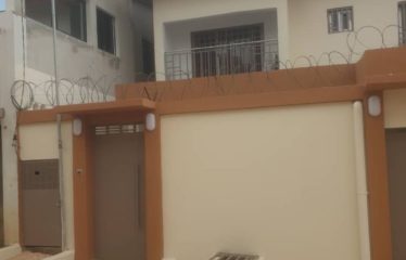 ABIDJAN BINGERVILLE : Location villa duplex – 5 pièces