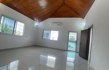 ABIDJAN COCODY : Location villa – Riviera