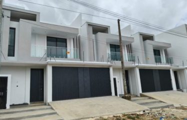 ABIDJAN COCODY : Vente maison duplex 5 pièces – ACD