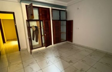 ABIDJAN COCODY : Villa duplex 12 pièces à louer