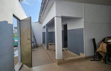 ABIDJAN COCODY : Vente villa basse 4 pièces