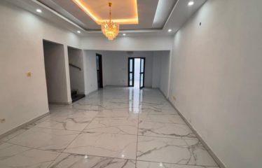 ABIDJAN BINGERVILLE : Location villa duplex 7 pièces