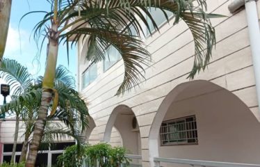 ABIDJAN BINGERVILLE : Location villa duplex 10 pièces