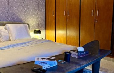 ABIDJAN COCODY : Location appartement meublé de 2 pièces – Résidence