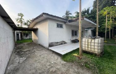 ABIDJAN COCODY : Vente villa basse 4 pièces à rénover