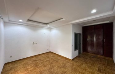 ABIDJAN COCODY : Location de villa duplex 8 pièces