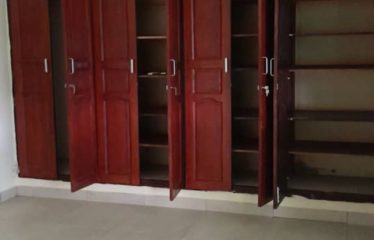 ABIDJAN COCODY : Location villa 10 pièces