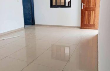 ABIDJAN COCODY : Location appartement penthouse F4 – Vue lagunaire