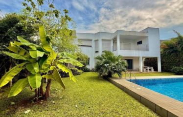 ABIDJAN COCODY : Vente villa duplex 6 pièces