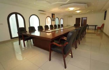 ABIDJAN COCODY : Location villa triplex – Haut standing