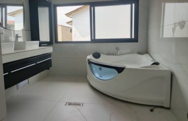 ABIDJAN COCODY : Vente villa duplex 7 pièces