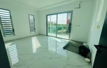 ABIDJAN BINGERVILLE : Vente villa duplex 6 pièces