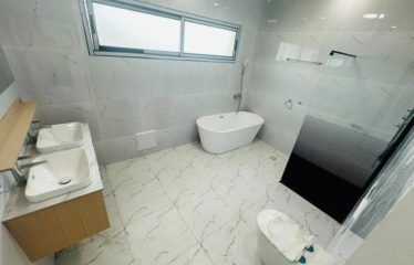 ABIDJAN BINGERVILLE : Vente villa duplex 6 pièces