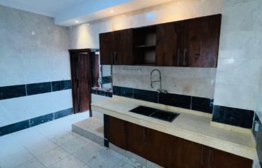 ABIDJAN COCODY : Immeuble haut standing à vendre – Angré Nouveau CHU