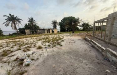 ABIDJAN COCODY : Vente terrain 4000 m2 – ACD – Pieds dans l&rsquo;eau