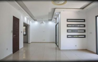 ABIDJAN COCODY : Vente maison triplex 10 pièces