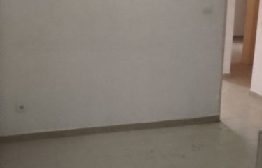 ABIDJAN ANGRÉ : Bureau 3 pièces à louer