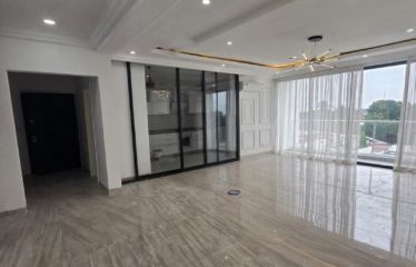 ABIDJAN COCODY: Luxury 4-room apartment for rent