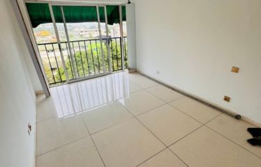 ABIDJAN BINGERVILLE: Apartment for sale (4 rooms)