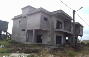 ABIDJAN BINGERVILLE: 6-room duplex house for sale