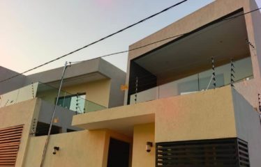 ABIDJAN COCODY : Vente villa d&rsquo;exception – Moderne