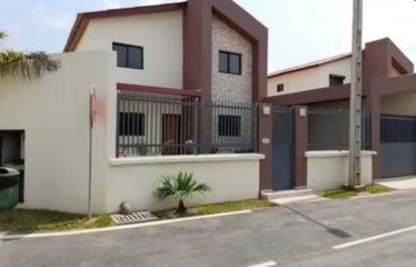ABIDJAN COCODY: 6-room duplex house for sale