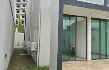 ABIDJAN COCODY : Location villa duplex 7 pièces