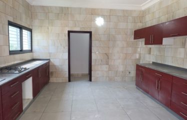 ABIDJAN COCODY : Location villa duplex 9 pièces