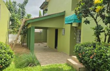 ABIDJAN COCODY : Location villa duplex 5 pièces
