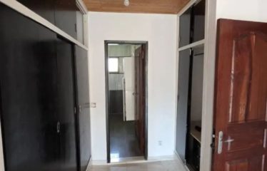 ABIDJAN COCODY : Location villa duplex 5 pièces