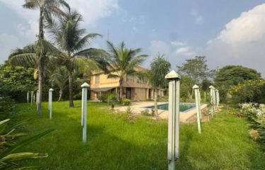 ABIDJAN COCODY : Location très belle villa duplex 6 pièces