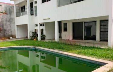 ABIDJAN COCODY : Location villa duplex 8 pièces
