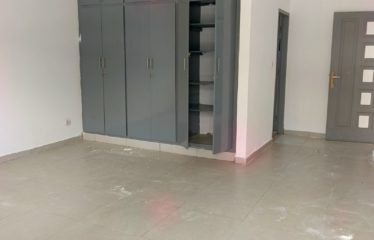 ABIDJAN COCODY : Location villa duplex 8 pièces